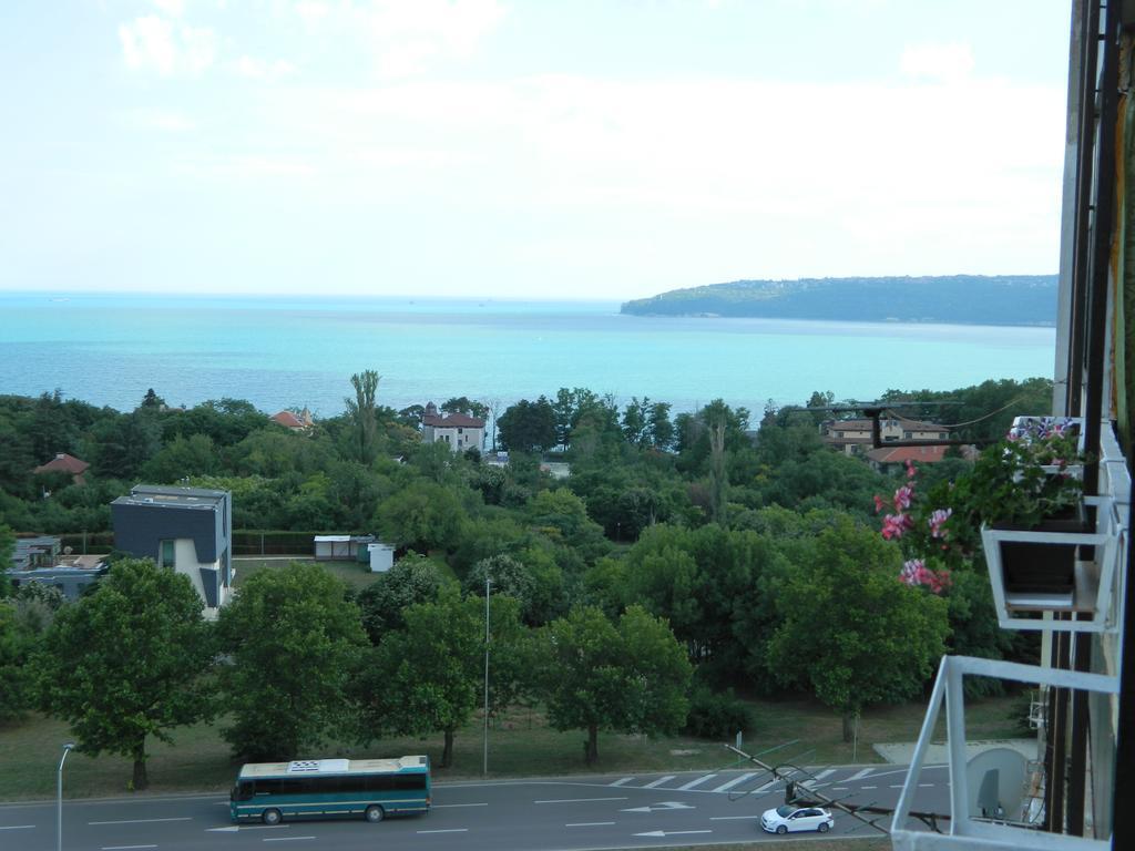 Happy Vacation 2 Apartment Varna Exterior foto