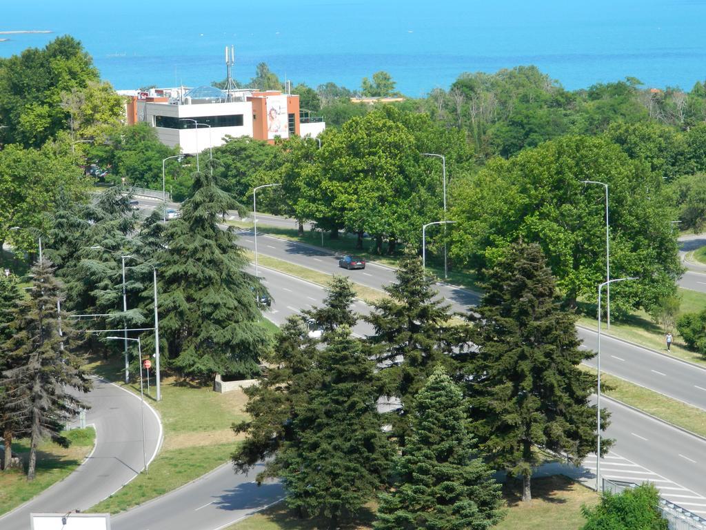 Happy Vacation 2 Apartment Varna Exterior foto