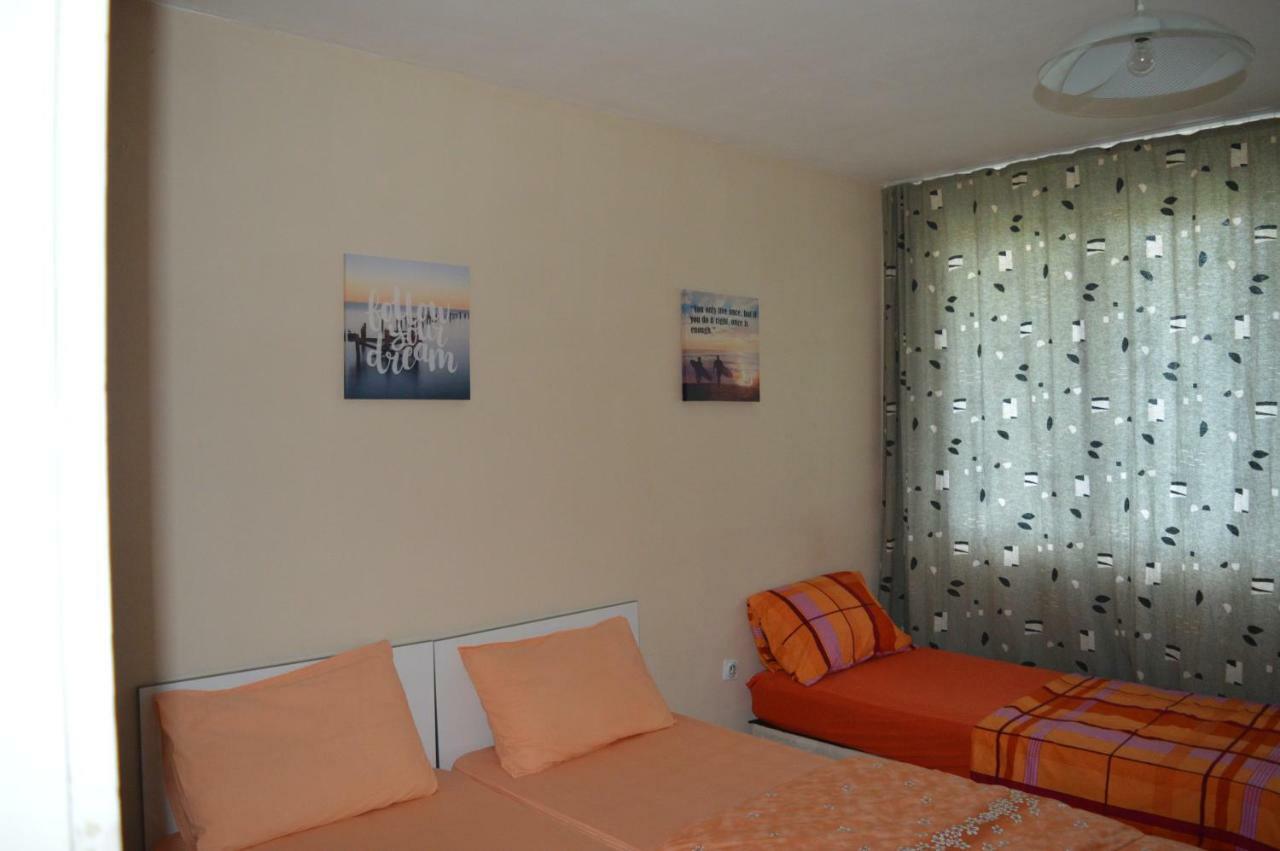 Happy Vacation 2 Apartment Varna Exterior foto